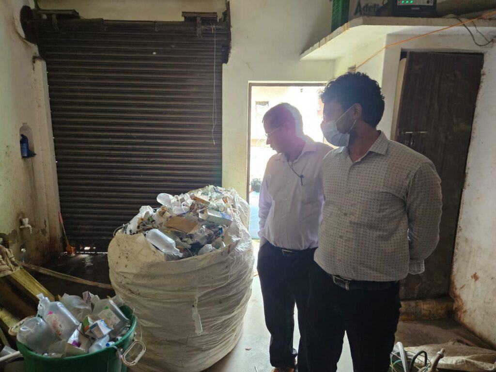 अवैध क्लीनिक पर कार्यवाही करने से बच रहे जिम्मेदार अधिकारी